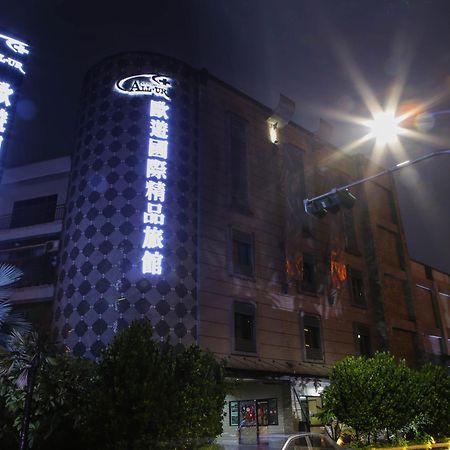 All-Ur Boutique Motel -Chia Yi Branch Chiayi Exterior foto