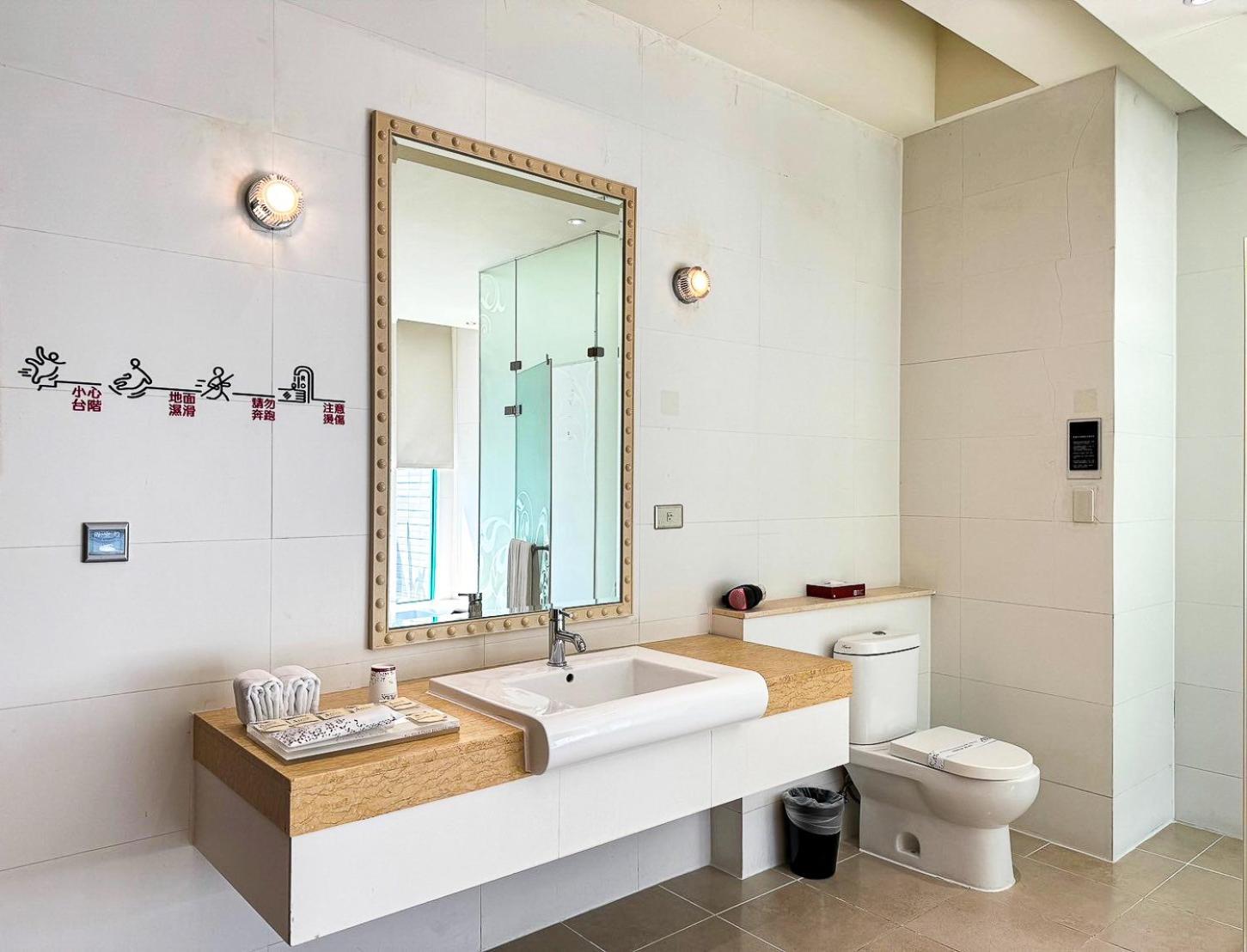 All-Ur Boutique Motel -Chia Yi Branch Chiayi Exterior foto