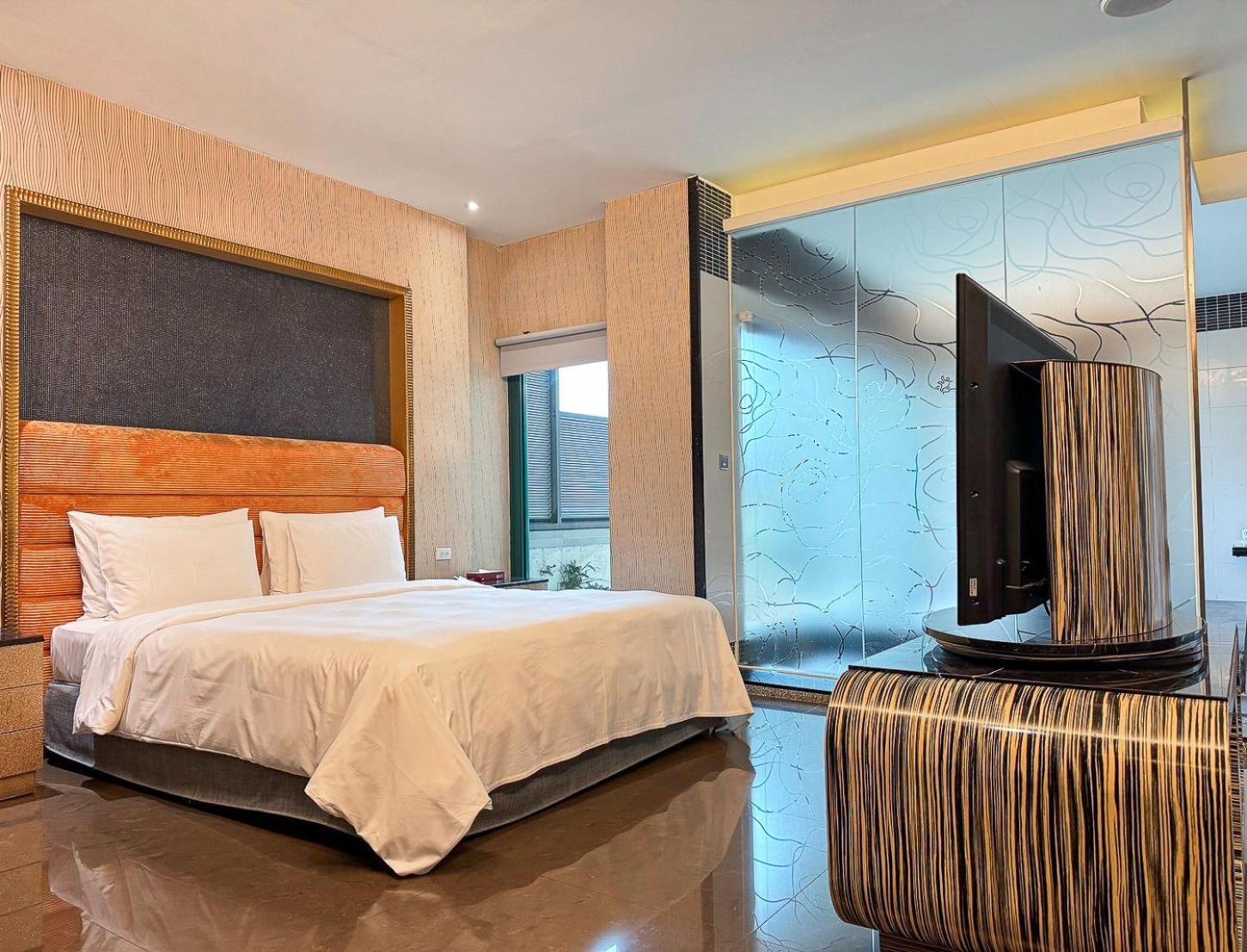 All-Ur Boutique Motel -Chia Yi Branch Chiayi Exterior foto