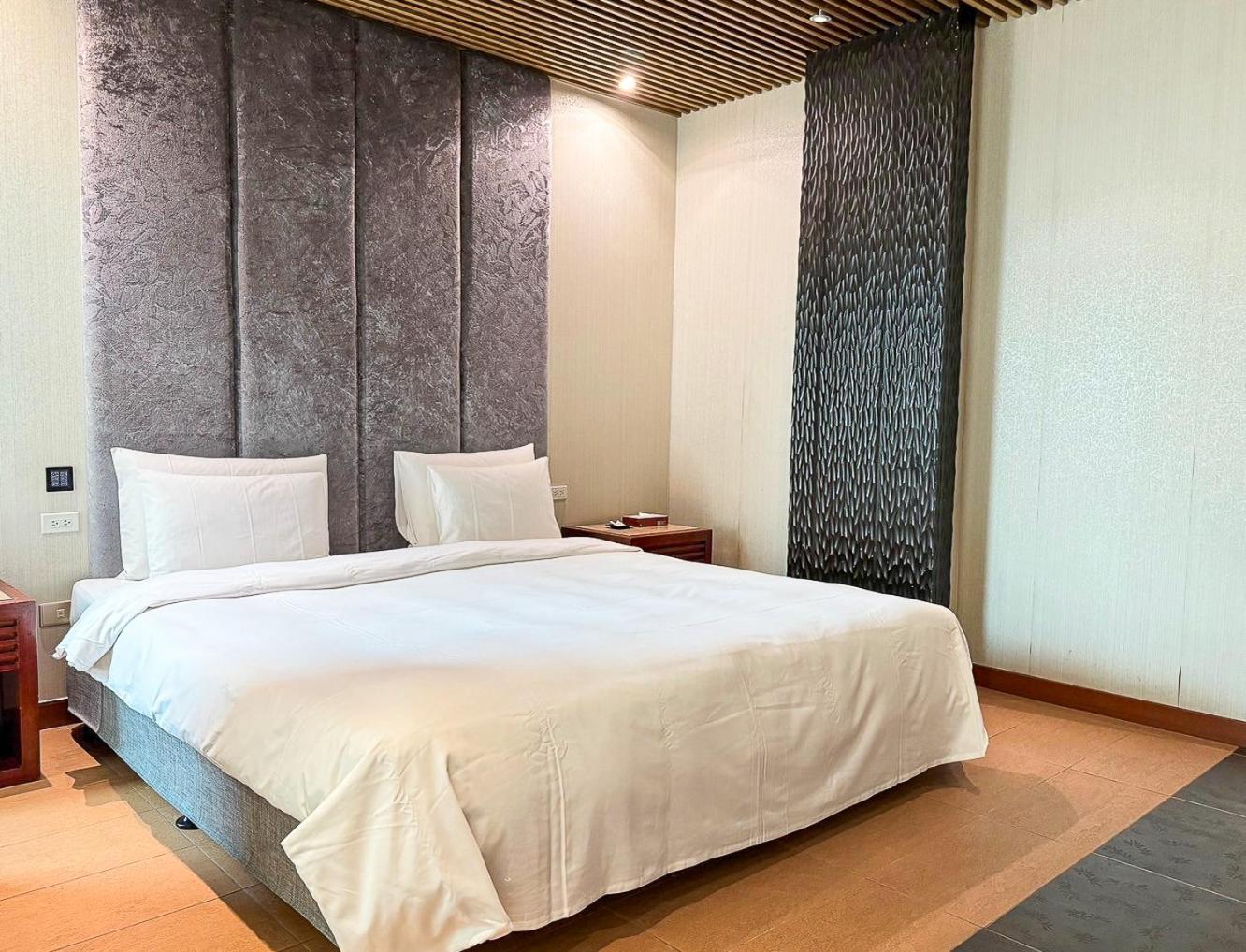 All-Ur Boutique Motel -Chia Yi Branch Chiayi Exterior foto